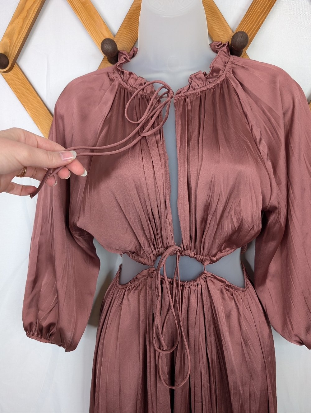 Zara Marsala Satin Effect Pleated Cutout Long Sleeve Maxi Dress - Size Small - Picture 5 of 9